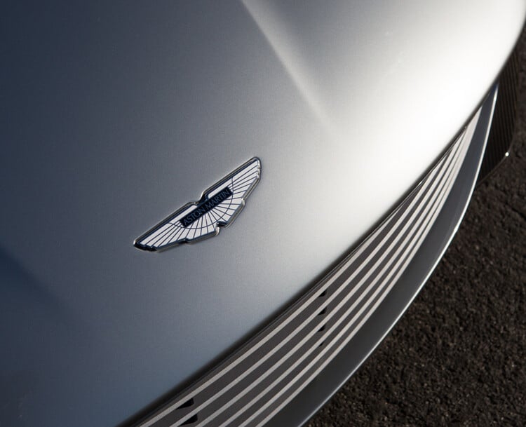 Aston-Martin-DB10-Hood-Emblem